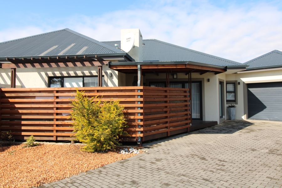 3 Bedroom Property for Sale in Blue Mountain Village Western Cape